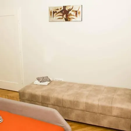 See U In Belgrade Exterior photo