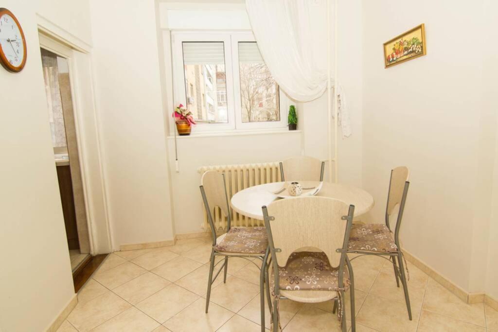 Apartment U In