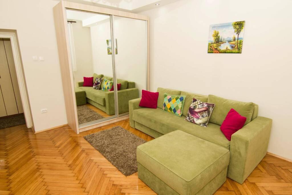 Apartment U In Belgrade